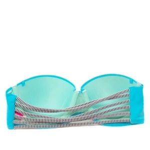 💚Victoria’s Secret Push Up Strappy Bandeau Bikini